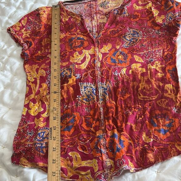 Pilcro Red and Yellow Floral Shirt size medium - Picture 6 of 7